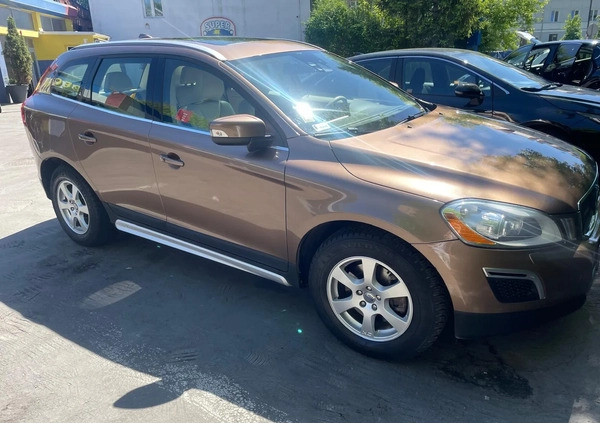 Volvo XC 60 cena 64000 przebieg: 189718, rok produkcji 2011 z Warszawa małe 407